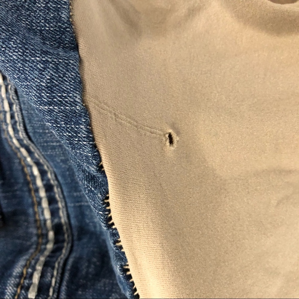 Índigo blue maternity jeans